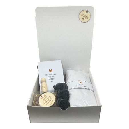 copy of This box contains magic - beige