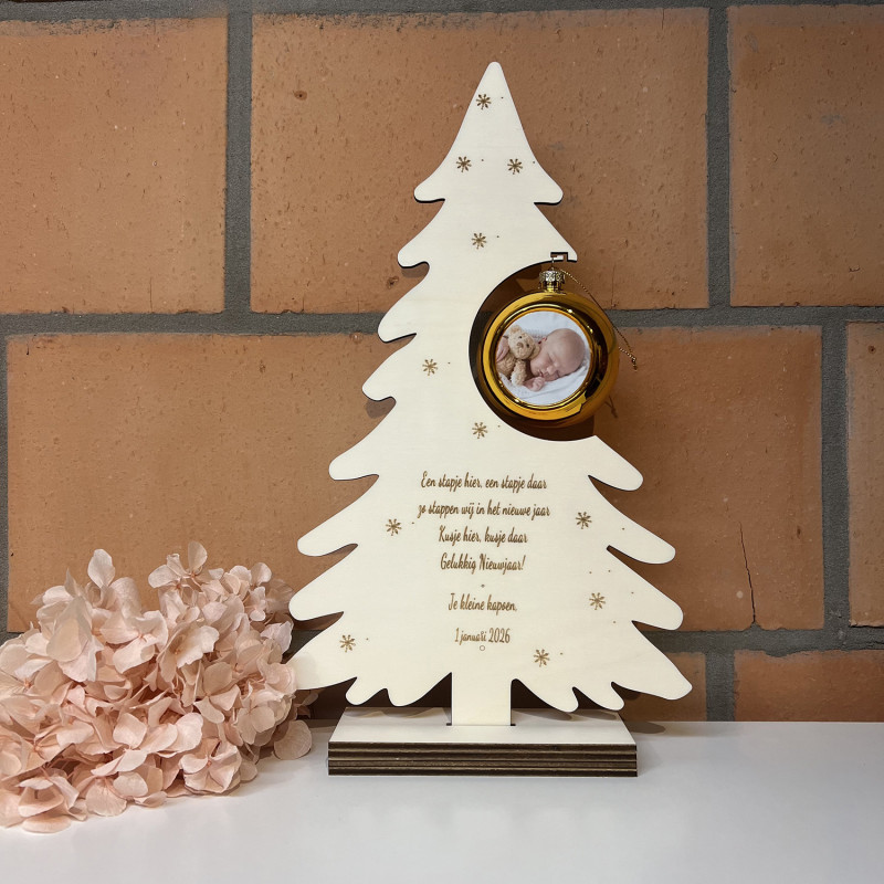 Houten nieuwjaarsbrief - Boom + kerstbal