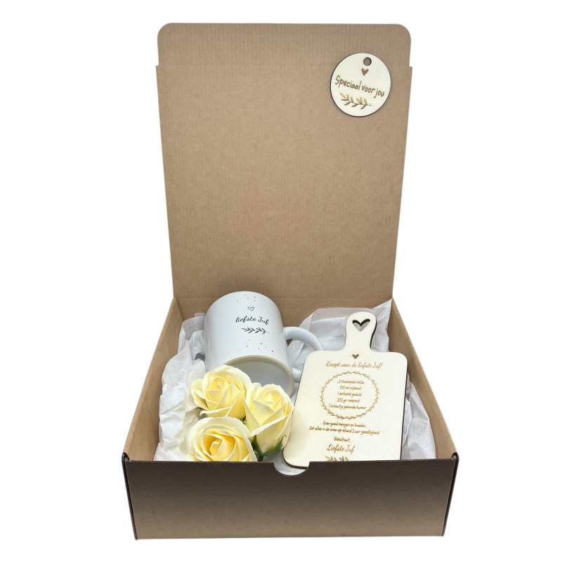 Geschenkbox mok en receptbordje