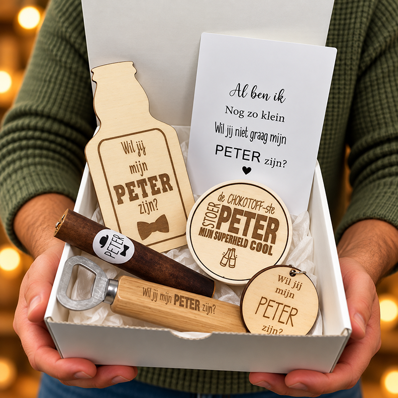 Cadeaubox voor Peter | Houten bierfles & opener | Gepersonaliseerd