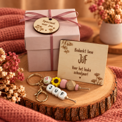 Cadeaudoosje juf bloemen sleutelhanger