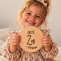 Tekstbord aankondiging zwangerschap Grote zus