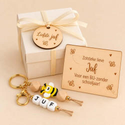 Cadeaudoosje juf bij-zonder sleutelhanger