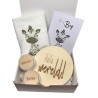 Geschenkbox kraamcadeau zebra halo wereld met bewaardoosje en handdoek.