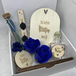 copy of Geschenkbox liefste meter - hartje- paars